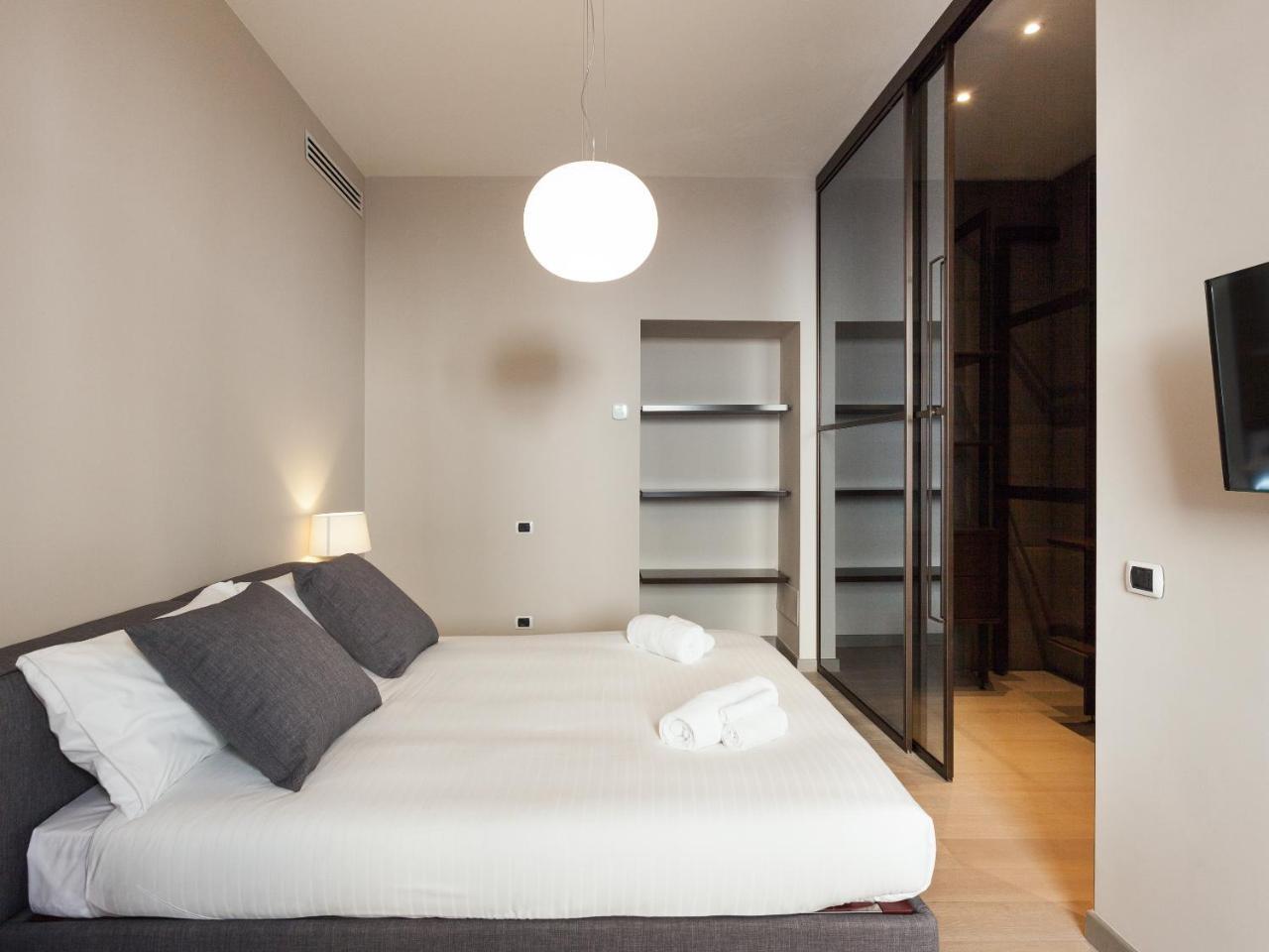 Easyhomes-Duomo Suites & Apartments 밀라노 외부 사진