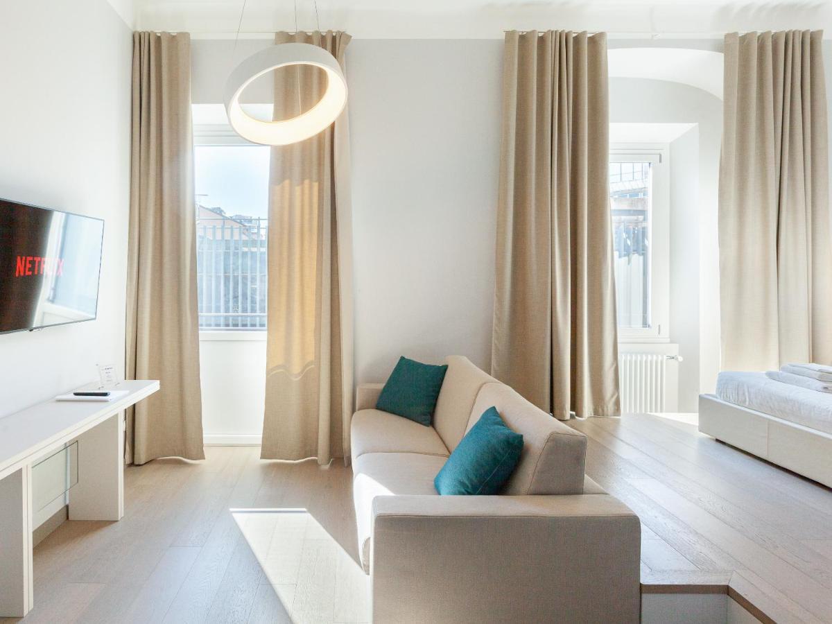 Easyhomes-Duomo Suites & Apartments 밀라노 외부 사진