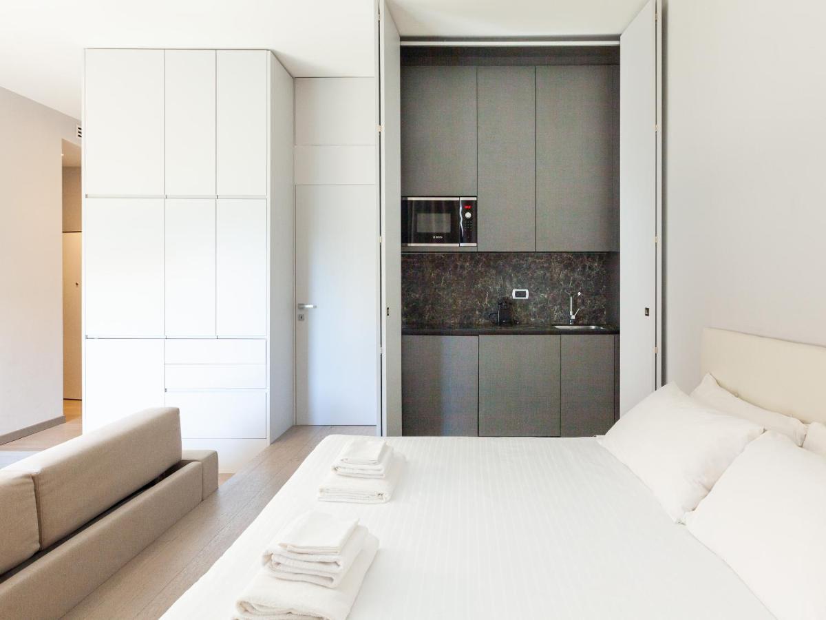Easyhomes-Duomo Suites & Apartments 밀라노 외부 사진
